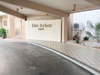 1400 Saint Charles PL 314, Pembroke Pines, FL 33026