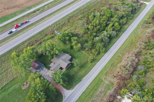 328 Booneslick Road, New Florence, MO 63363