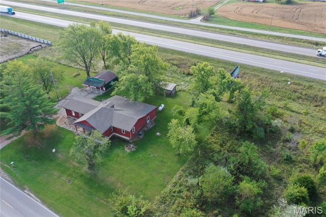 328 Booneslick Road, New Florence, MO 63363