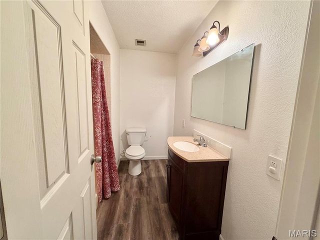 328 Booneslick Road, New Florence, MO 63363