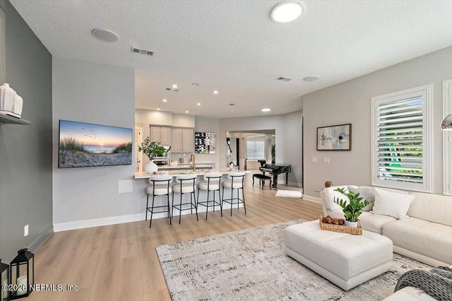 210 S SHIPWRECK Avenue, Ponte Vedra Beach, FL 32081