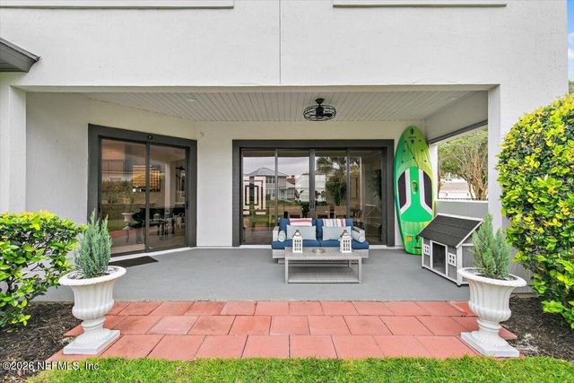210 S SHIPWRECK Avenue, Ponte Vedra Beach, FL 32081