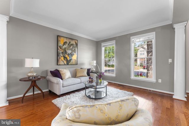 8305 DOUBLE EAGLE ST, Gainesville, VA 20155