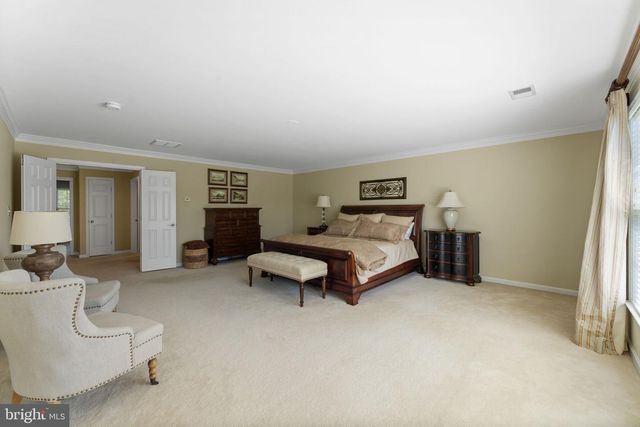 8305 DOUBLE EAGLE ST, Gainesville, VA 20155