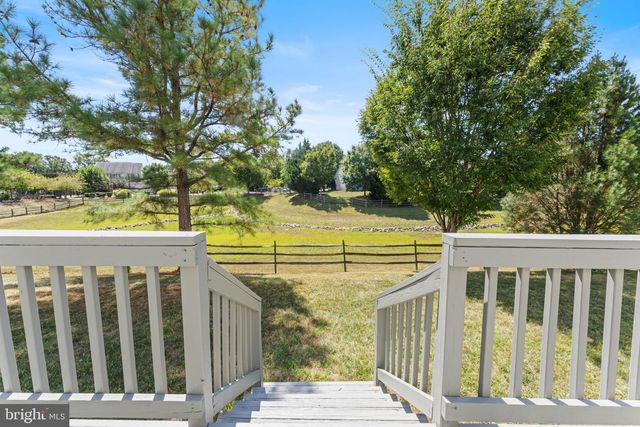 8305 DOUBLE EAGLE ST, Gainesville, VA 20155