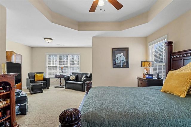 828 Cooper Lakes Court, Grayson, GA 30017