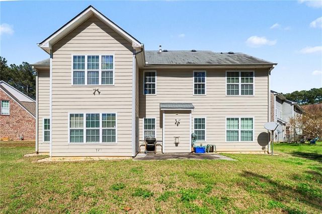 828 Cooper Lakes Court, Grayson, GA 30017