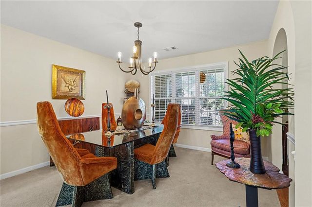 828 Cooper Lakes Court, Grayson, GA 30017