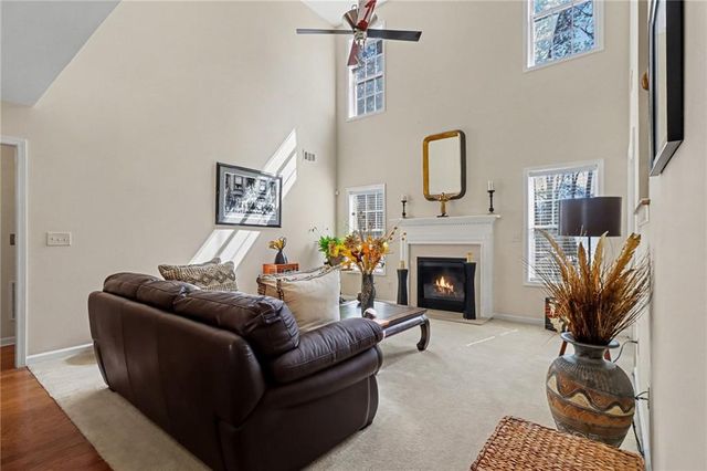 828 Cooper Lakes Court, Grayson, GA 30017