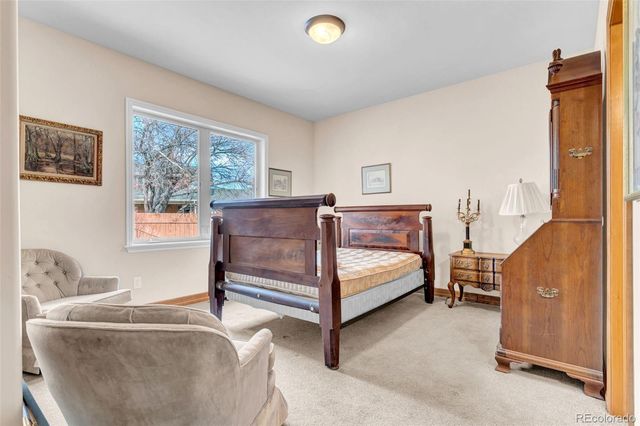 1860 S Manor Lane, Lakewood, CO 80232