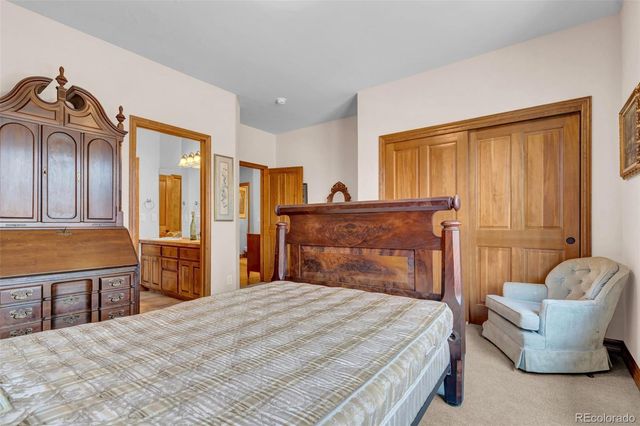 1860 S Manor Lane, Lakewood, CO 80232