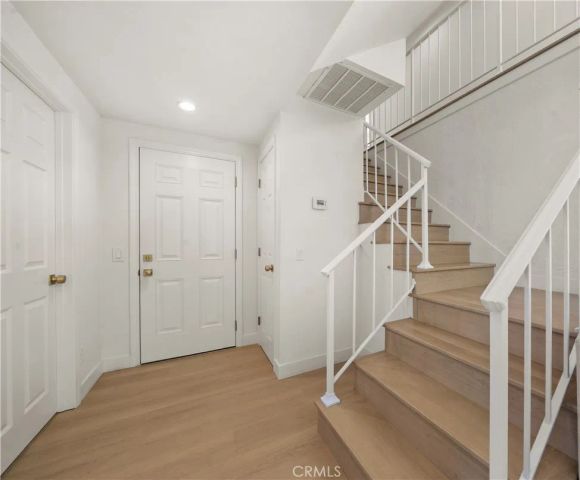 11568 Luanda Street, Sylmar, CA 91342