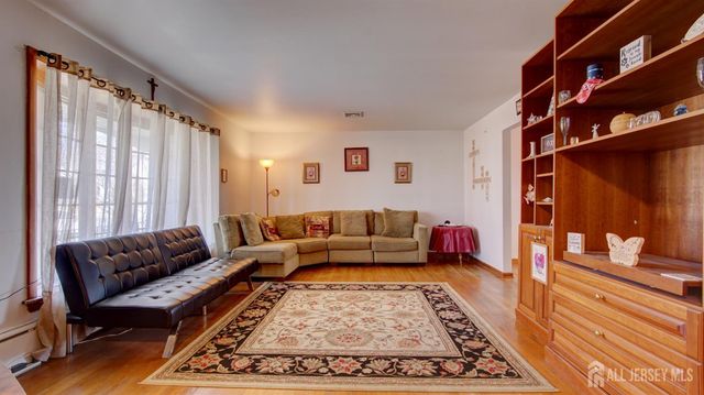 279 4th Street, South Amboy, NJ 08879