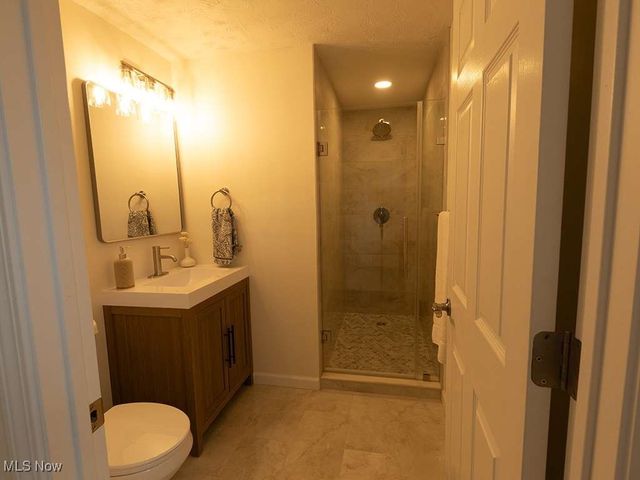 1705 Barlow Road, Hudson, OH 44236