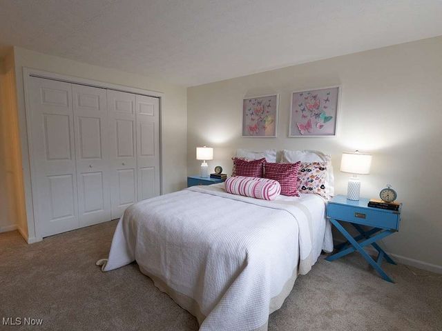 1705 Barlow Road, Hudson, OH 44236