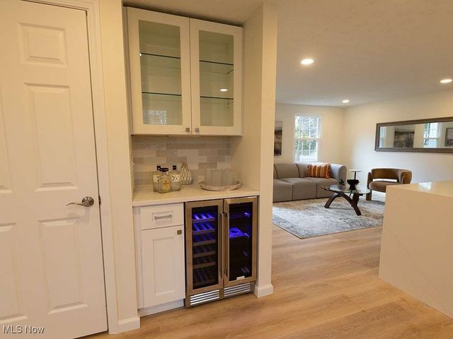 1705 Barlow Road, Hudson, OH 44236