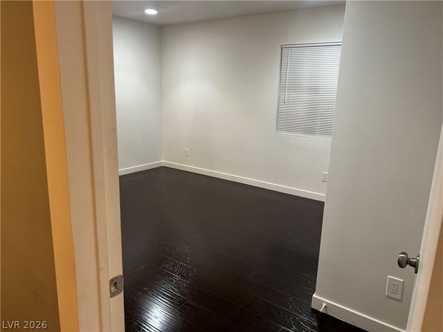 811 East Oakey Boulevard, Las Vegas, NV 89104