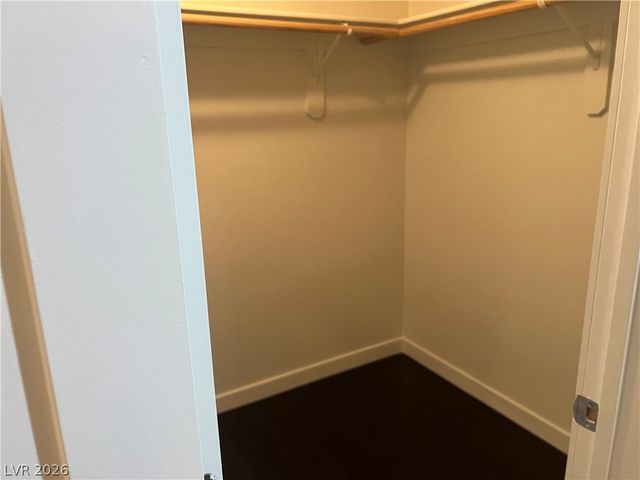 811 East Oakey Boulevard, Las Vegas, NV 89104