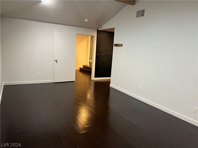 811 East Oakey Boulevard, Las Vegas, NV 89104