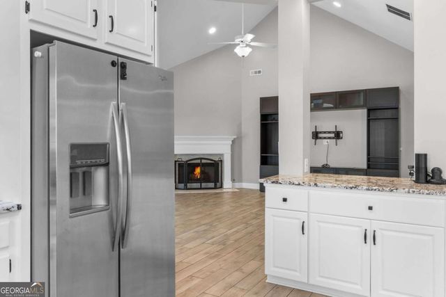 122 Crescent Drive, Newnan, GA 30265