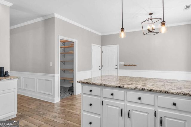 122 Crescent Drive, Newnan, GA 30265