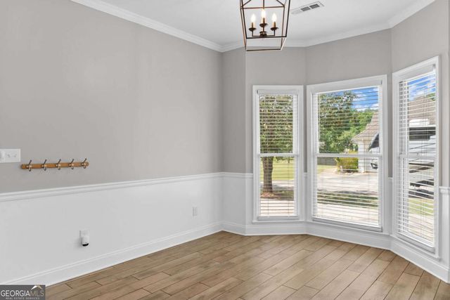 122 Crescent Drive, Newnan, GA 30265