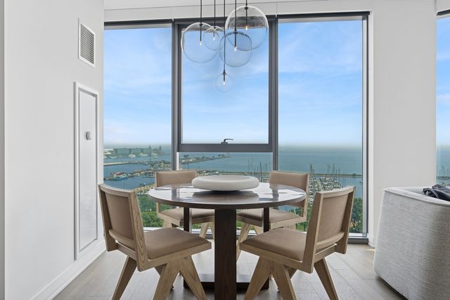 211 N Harbor Drive 1702, Chicago, IL 60601