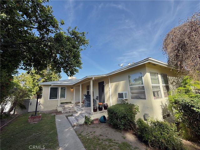 551 N Niagara, Burbank, CA 91505