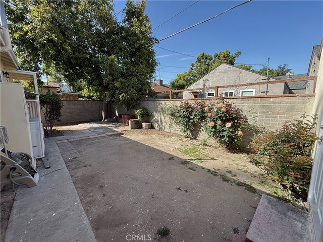 551 N Niagara, Burbank, CA 91505