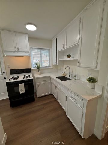 551 N Niagara, Burbank, CA 91505
