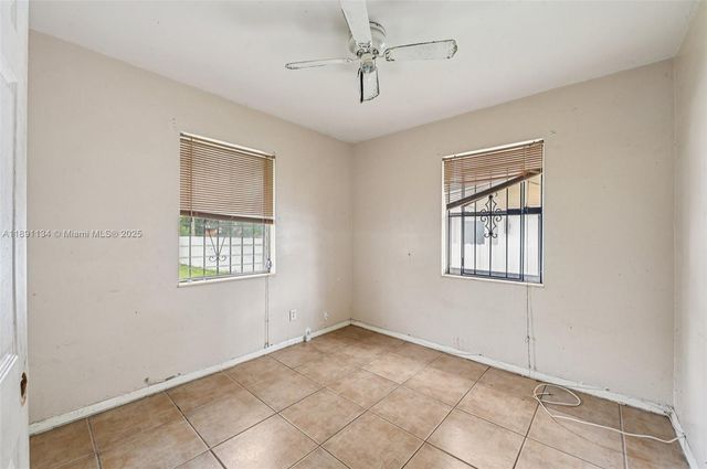 1043 NW 75th St, Miami, FL 33150