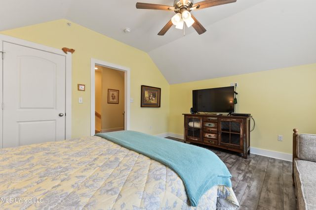 242 W Beach Boulevard, Long Beach, MS 39560