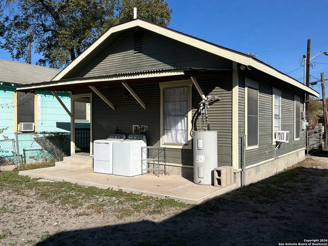 829 PROBANDT, San Antonio, TX 78204