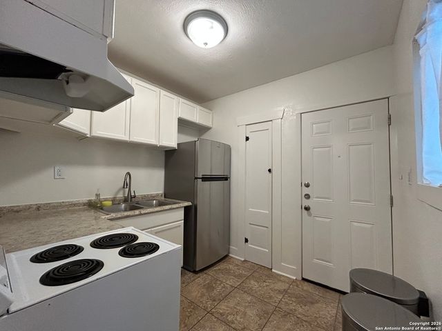 829 PROBANDT, San Antonio, TX 78204