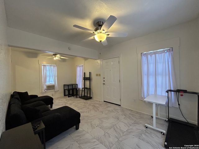 829 PROBANDT, San Antonio, TX 78204