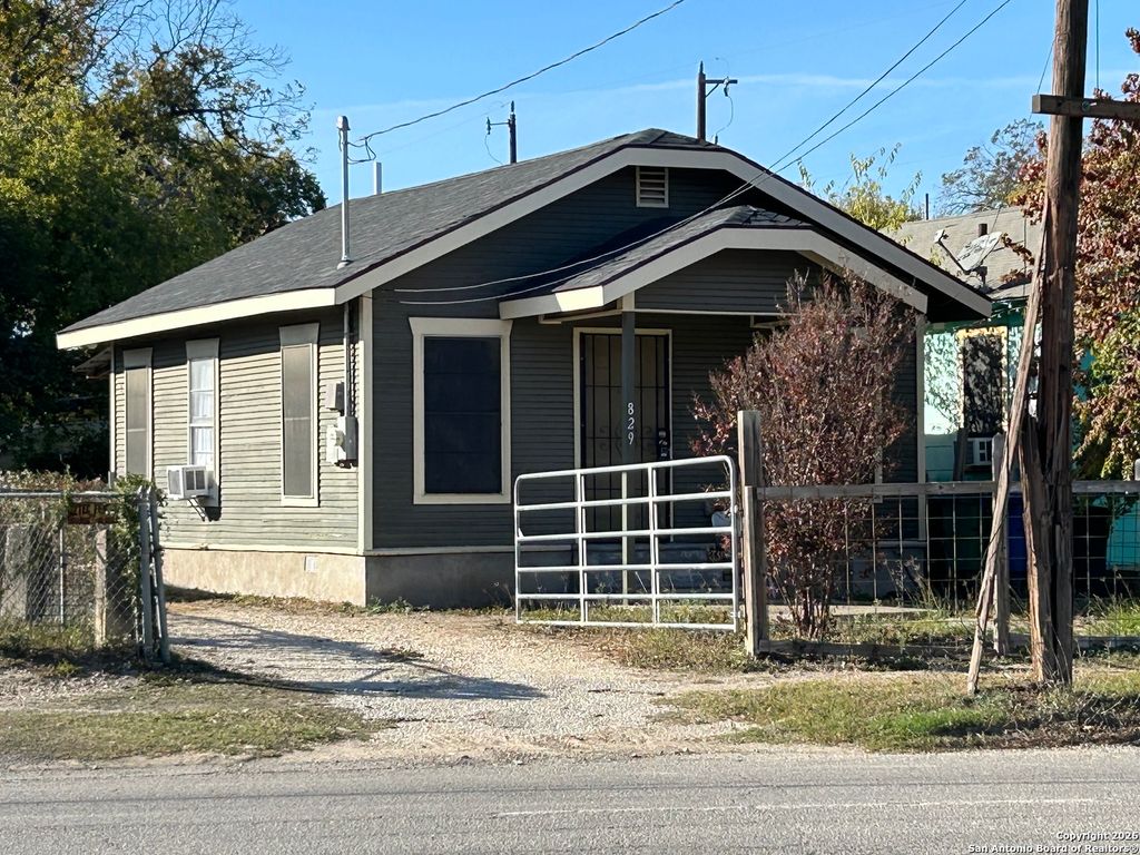 829 PROBANDT, San Antonio, TX 78204