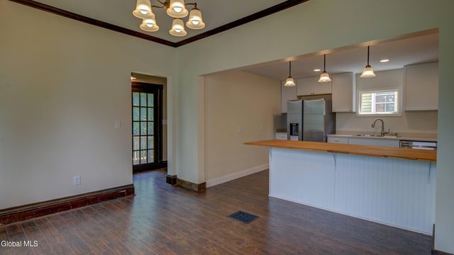 200 Fon Clair Street, Johnstown, NY 12095