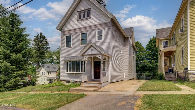 200 Fon Clair Street, Johnstown, NY 12095