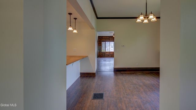 200 Fon Clair Street, Johnstown, NY 12095