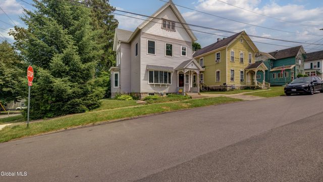 200 Fon Clair Street, Johnstown, NY 12095