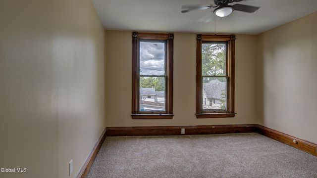 200 Fon Clair Street, Johnstown, NY 12095