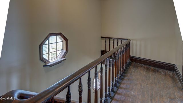200 Fon Clair Street, Johnstown, NY 12095