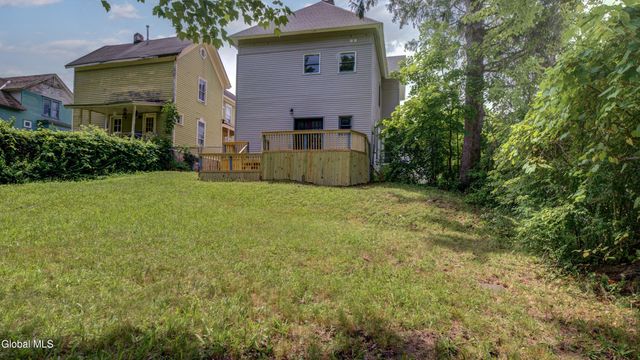 200 Fon Clair Street, Johnstown, NY 12095