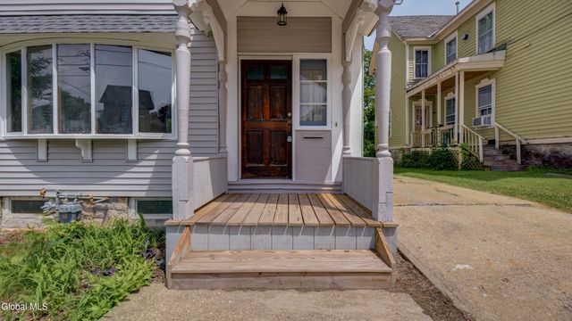 200 Fon Clair Street, Johnstown, NY 12095