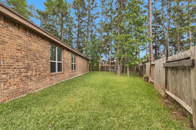 14105 Sun Notch Drive, Conroe, TX 77384