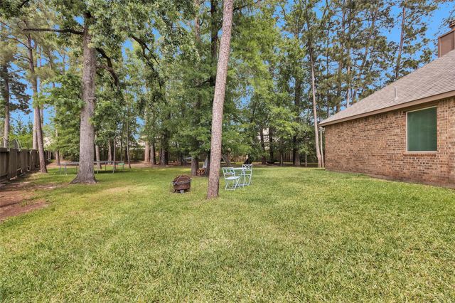 14105 Sun Notch Drive, Conroe, TX 77384