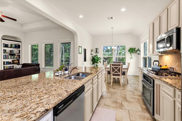 14105 Sun Notch Drive, Conroe, TX 77384