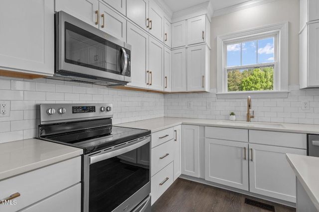 241 Connelly Way, Zebulon, NC 27597