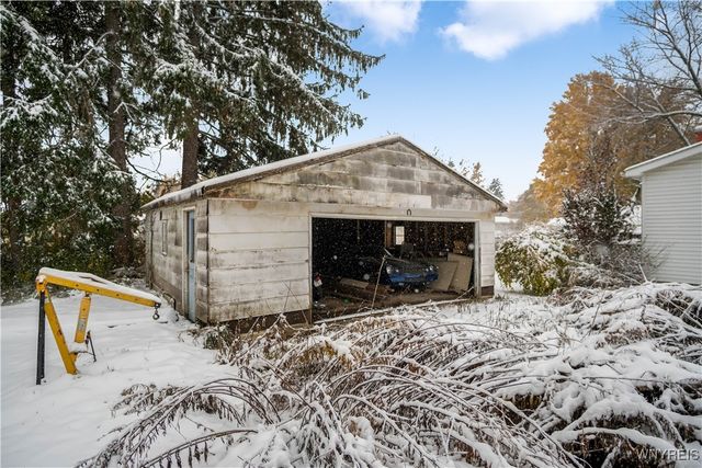 6142 Ketchum Avenue, Newfane, NY 14108