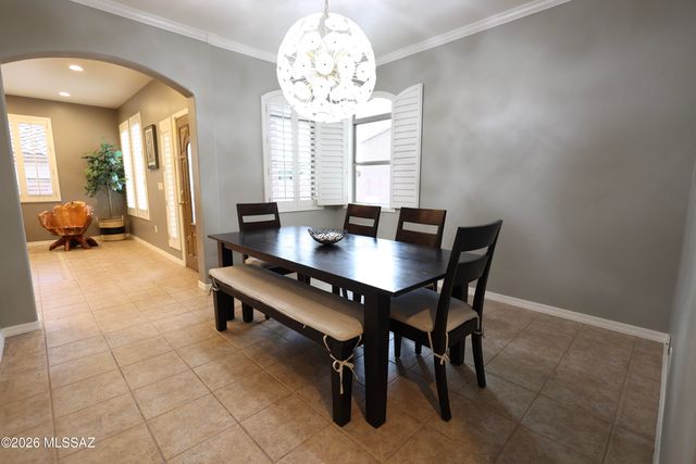 5148 N Louis River Way, Tucson, AZ 85718